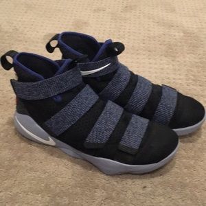 Men’s Nike Zoom Size 12 Basketball Shoes